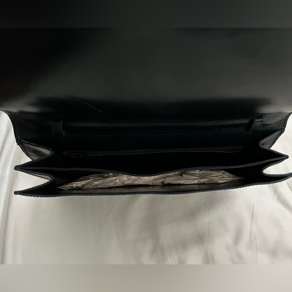 VINTAGE DARK NAVY BLUE ITALIAN "GD" CLUTCH PURSE - Picture 5 of 6